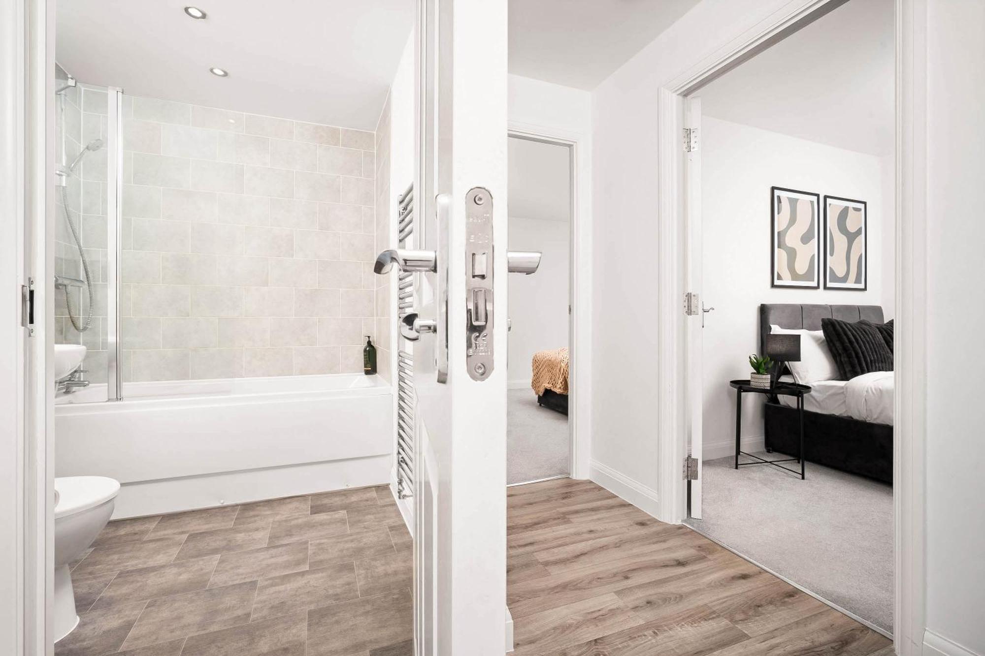 The City Scape By Homebay Apartment